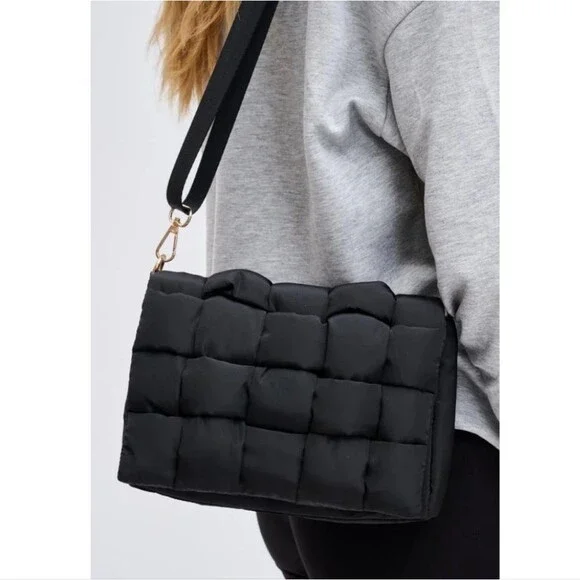 Urban Fit by Urban Expressions Rhodes Crossbody woven nylon purse bag - Picture 2 of 12